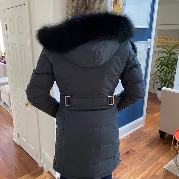 Moose Knuckles Parka - Picture 8 of 9